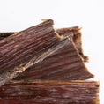 Bild in Galerie-Betrachter laden, Beef Snack Kaustangen - getrocknetes Rindfleisch